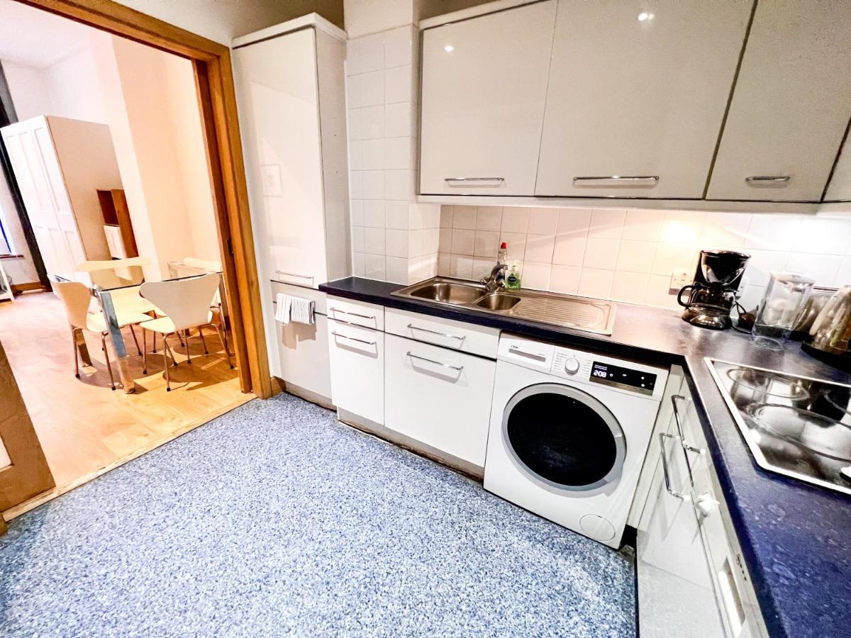 Superior Entire Apartment Between St Pauls Cathedral And Covent Garden Londra Esterno foto