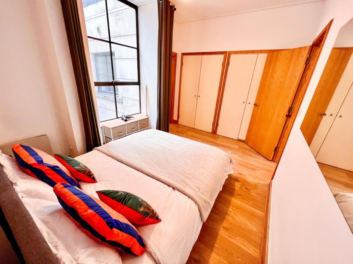 Superior Entire Apartment Between St Pauls Cathedral And Covent Garden Londra Esterno foto