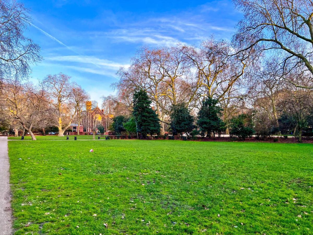 Superior Entire Apartment Between St Pauls Cathedral And Covent Garden Londra Esterno foto
