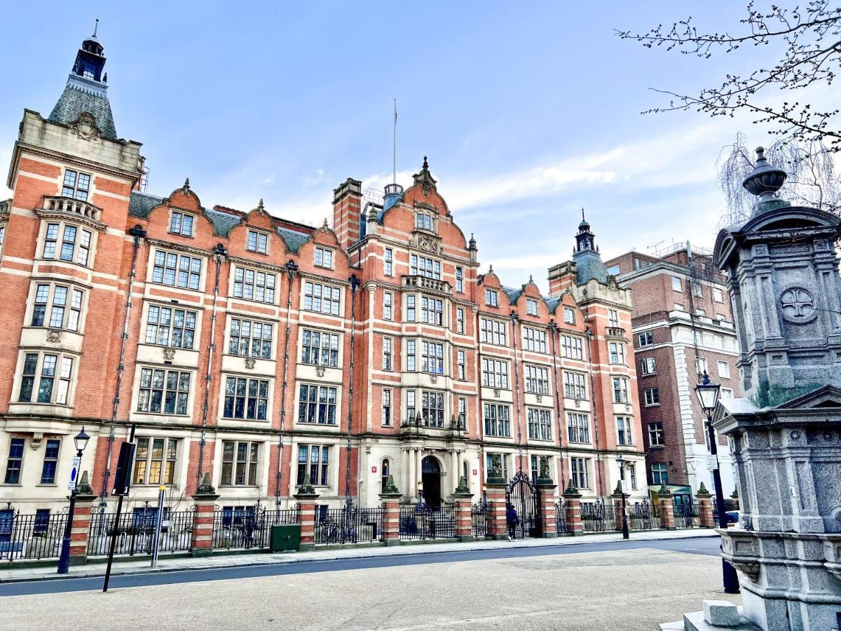 Superior Entire Apartment Between St Pauls Cathedral And Covent Garden Londra Esterno foto